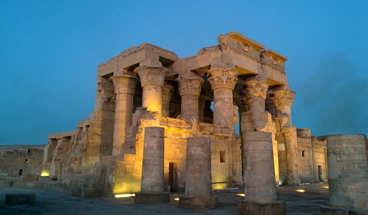 Kom Ombo Tapınağı